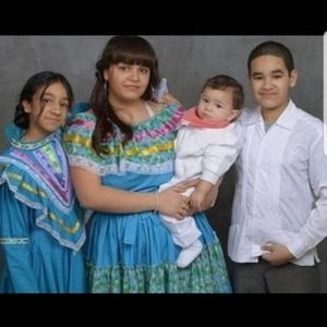 Meet your Posher, Earlapay